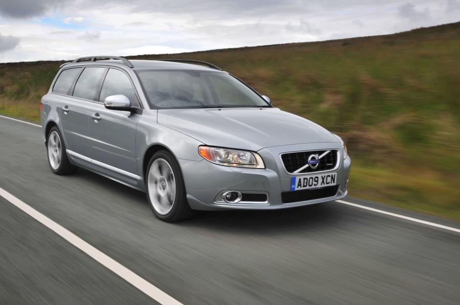  Volvo V70 R-Design 2011 года  (фото 20 из 23)